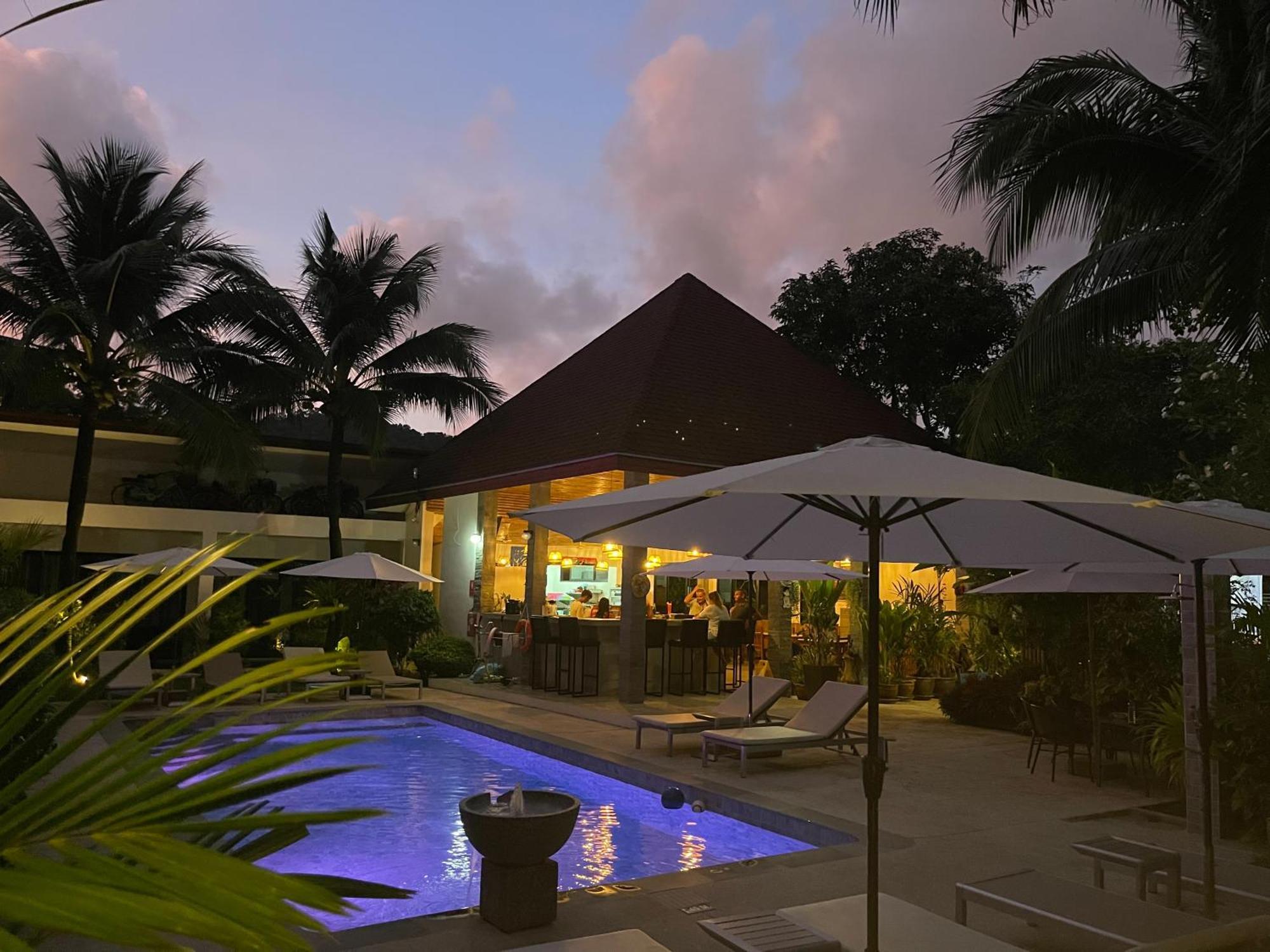Lotus Bleu Resort & Restaurant Rawai Exterior foto